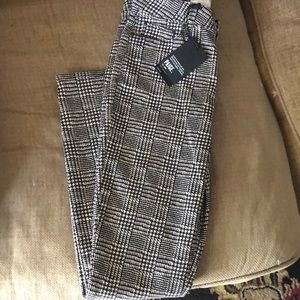 NWT women’s Paige ultra skinny cream/black check denim jeans, Sz 29